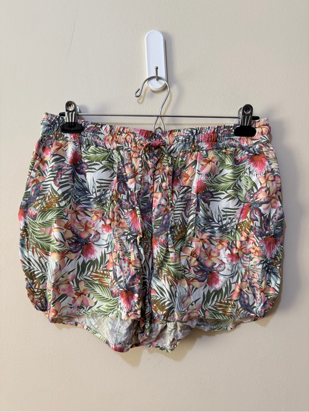 Vero Moda Tropical Floral Drawstring Shorts - Pink, Green & White